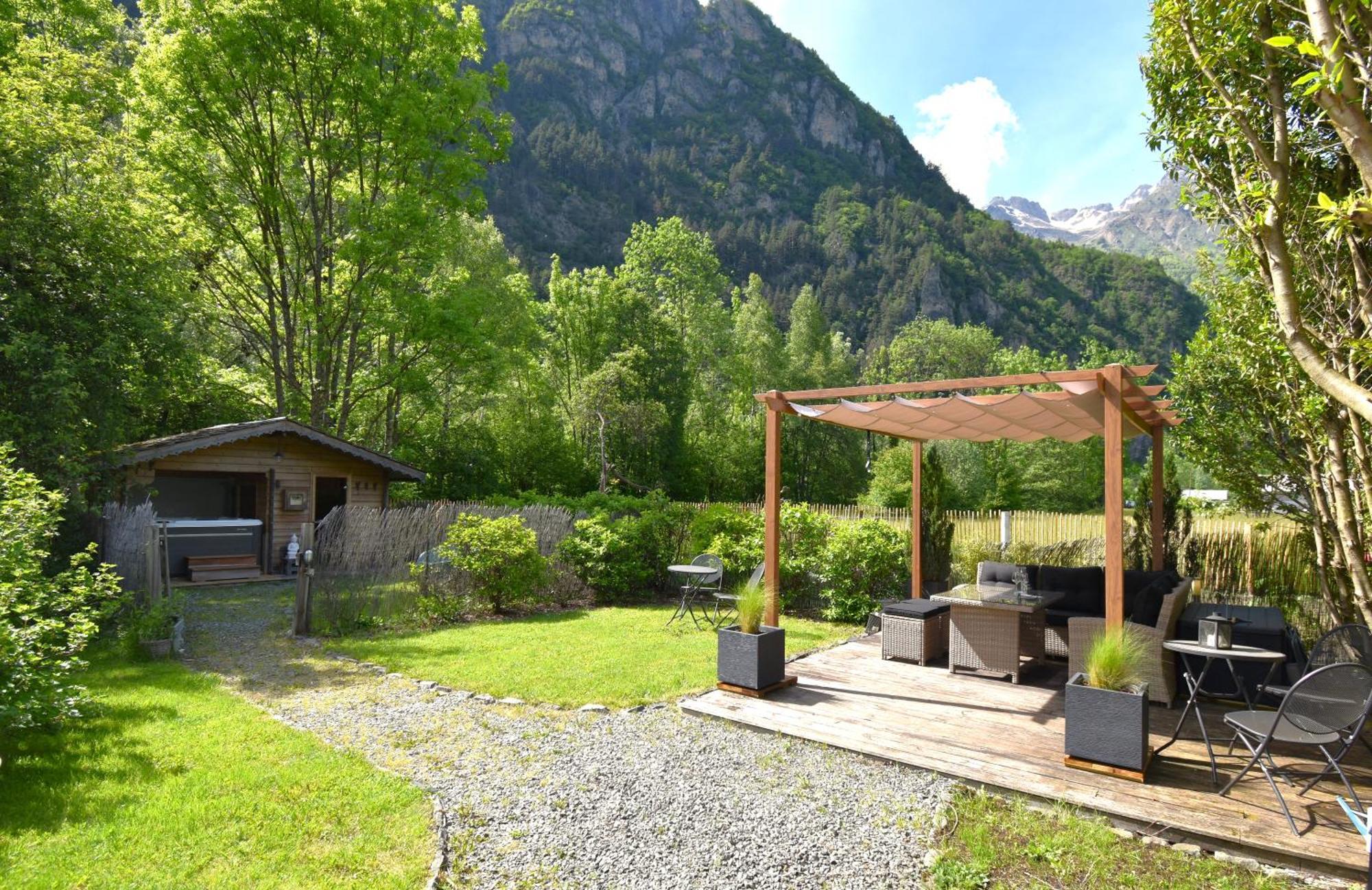 La Cle Des Bois Bed & Breakfast Le Bourg-d'Oisans