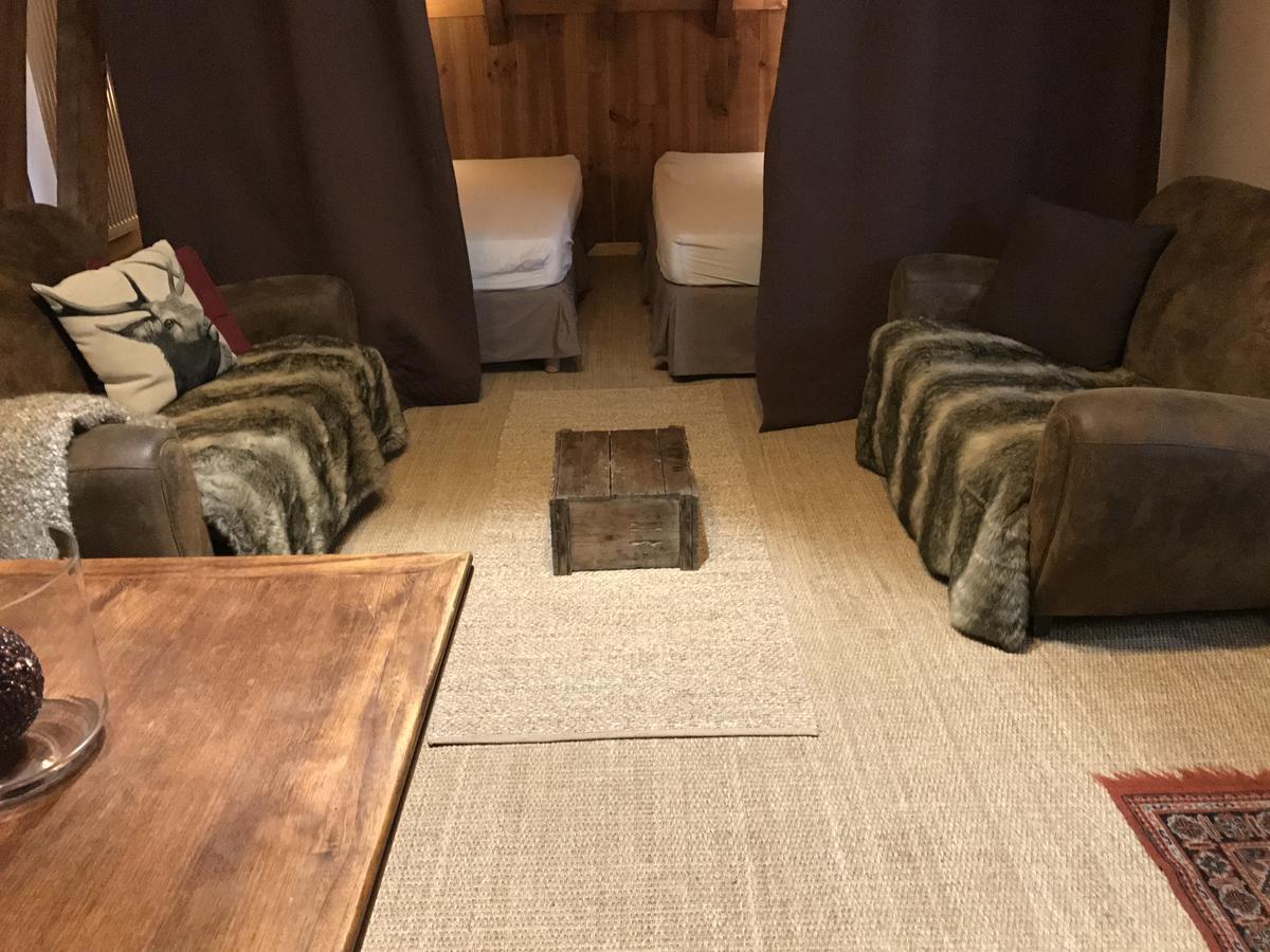 Bed & Breakfast La Cle Des Bois 3*
